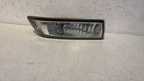 Farol Milha Auxiliar Direito Toyota Corolla 2002 2003 2004 Branca
