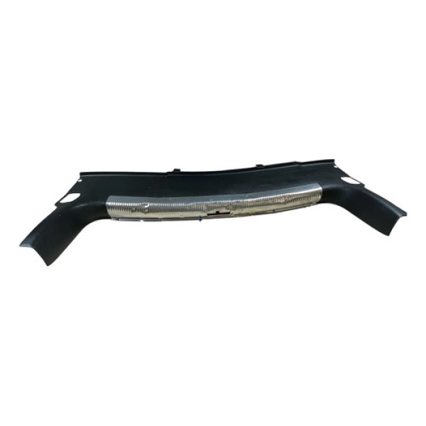 Acabamento Soleira Porta Malas Vw Passat Alemão 1998/2005 Prateado