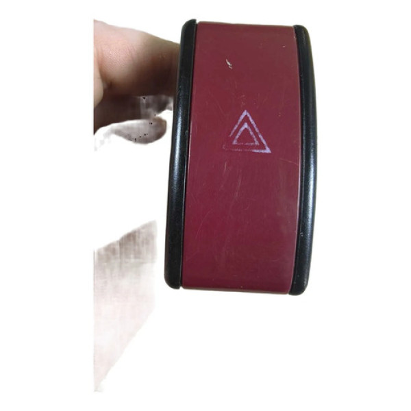 Botão De Alerta Chevrolet Corsa Montana Ano 1994 A 2012 Preto