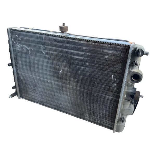 Radiador Com Ventoinha Volkswagen Gol Parati S/ar 205000862