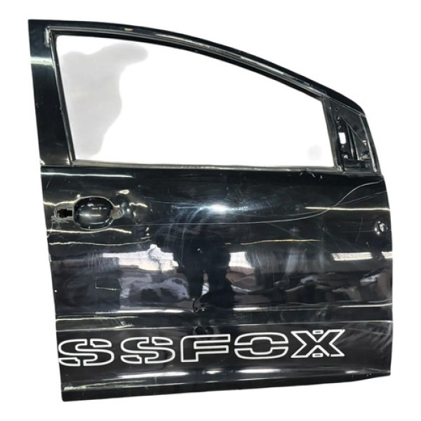 Porta Dianteira Direita Vw Crossfox 2004 2005 2006 Até 2010 Dianteira Direito Preto
