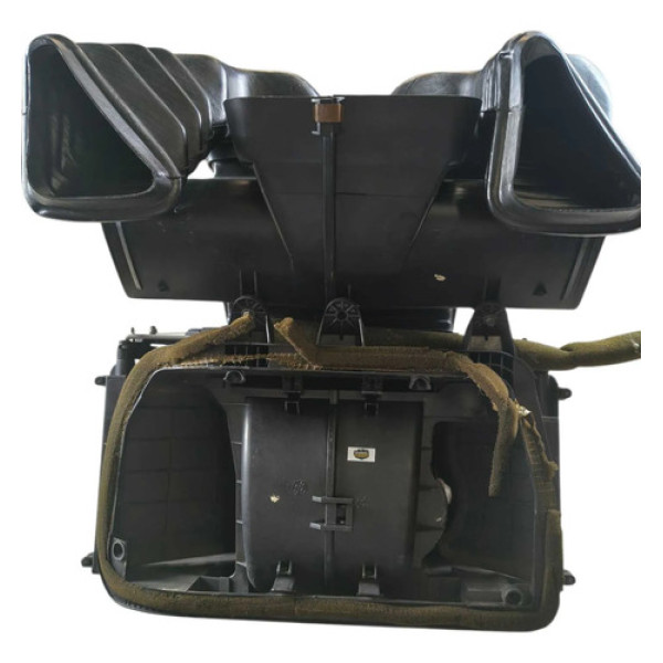 Caixa Evaporadora Ar Quente Gm Corsa Classic 2009 / 52479468