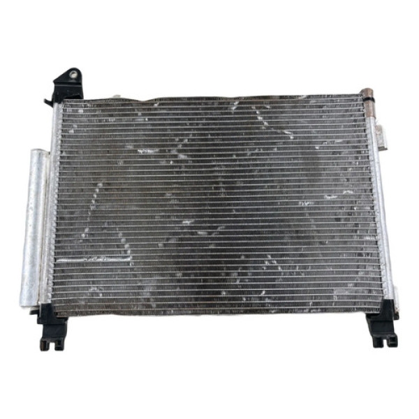 Condensadora Toyota Etios 2013-17 Original