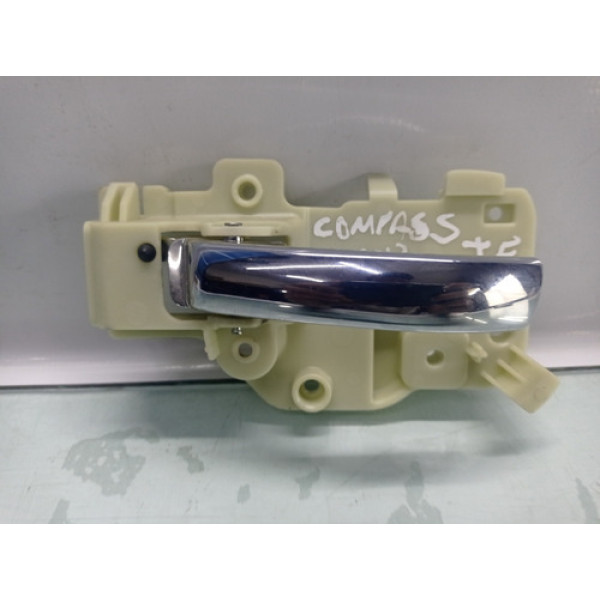 Macaneta Interna Traseira Esquerda Jeep Compass 2013 