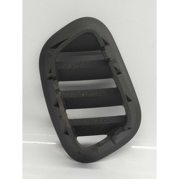 Difusor De Ar Direito Superior Painel Fixo Jaguar Xf 2012 