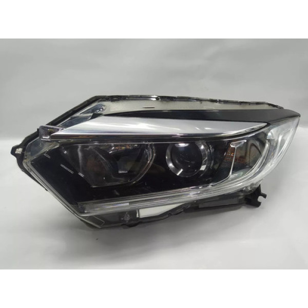 Farol Esquerdo Honda Hrv Lx 2019 Com Pequeno Detalhe 