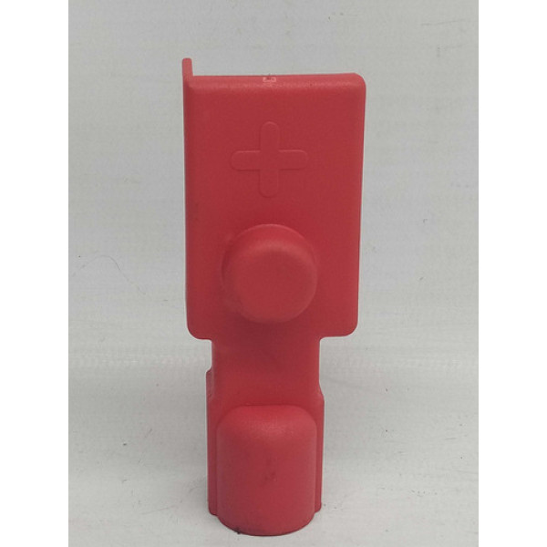 Acabamento Cabo Positivo Bateria Aux Mercedes C180 2014 