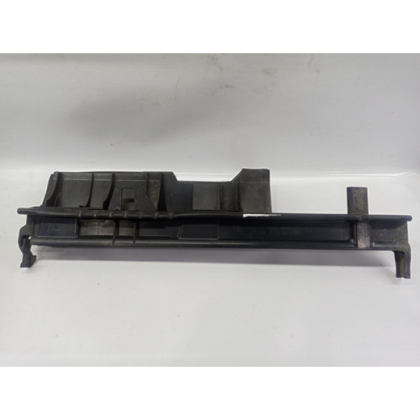 Suporte Condensador Ar Mercedes Cla 200 1.6 Turbo 2016 