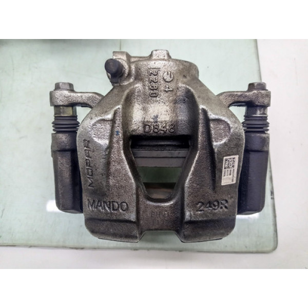 Pinça Dianteiro Direito Renegade 1.8 Flex 2021