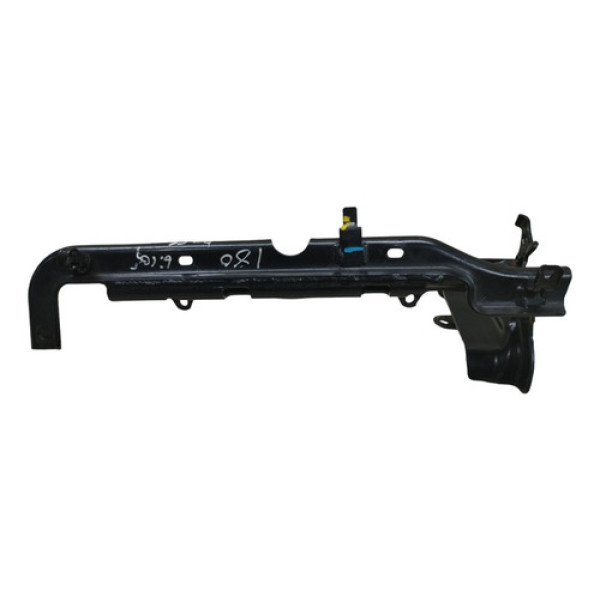 Suporte Flauta Bicos Mitsubishi Outlander 2022 2.0