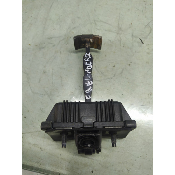 Limitador Porta Dianteiro Direito Freelander 2 3.2 2012