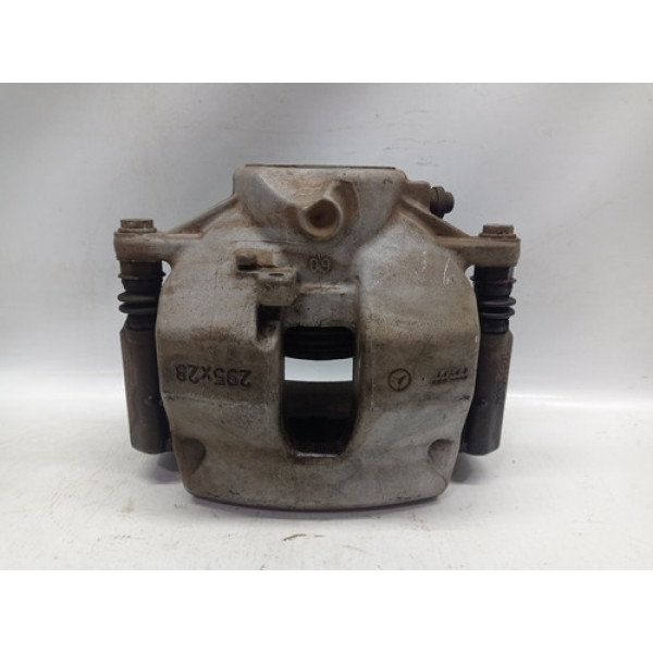 Pinça Dianteira Direita Mercedes Benz C250 1.8 2013