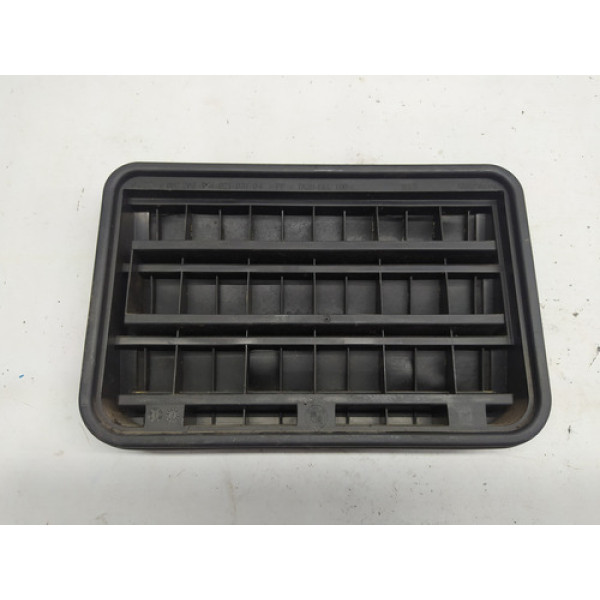 Difusor Ar Carroceria Traseira Esquerda Bmw 320i 2006
