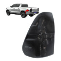 Lanterna Toyota Hilux Fumê 2016 2017 2018 2019 2020 Novo L.e Esquerdo Preto