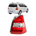 Lanterna Nissan Livina 2009 2010 2011 2012 2013 2014 2015 Ld Direito Vermelho