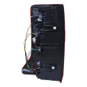 Lanterna Mitsubishi Triton Katana 2026 2027 C/led Ld Direito/passageiro Vermelho