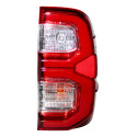 Lanterna Direita Sinaleira Hilux 2021 2022 2023 2024 2025 Direito/passageiro Vermelho