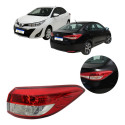 Lanterna Canto Toyota Yaris Sedan 2019 2020 2021 2022 A 2025