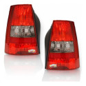 Par Lanterna Volkswagen Parati G3 2 Fase 2003 2004 2005 Fume Ambos Lados Vermelho