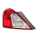 Lanterna Versa 2011 2012 2013 2014 2015 2016 2017 A 2020 L.e Esquerdo Vermelho