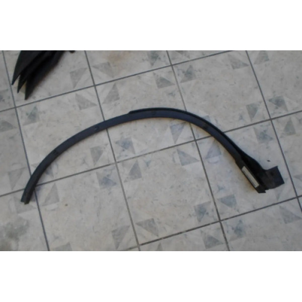 Aplique Do Paralama Esquerdo Honda Crv Preto