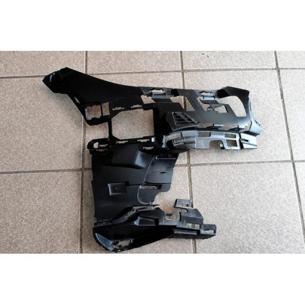 Guia Direito Parachoque Mercedes C200 C300 2022 23 2024 #62