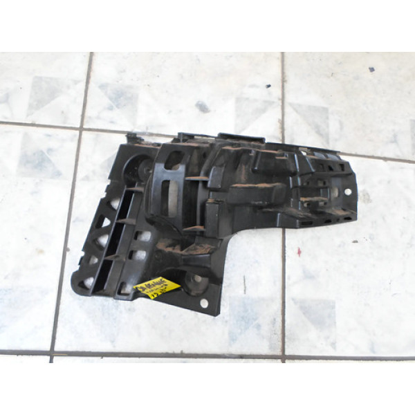Guia Direito Do Parachoque Traseiro Porsche Cayenne 19/24