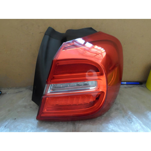 Lanterna Direita Mercedes Gla 2014 2015 2016 2017 2018 #204 Direito/passageiro Vermelha