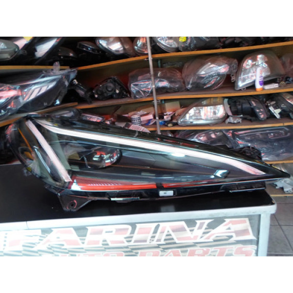 Farol Direito Chevrolet Corvette  2020 Até 2025 #71 Direito/passageiro