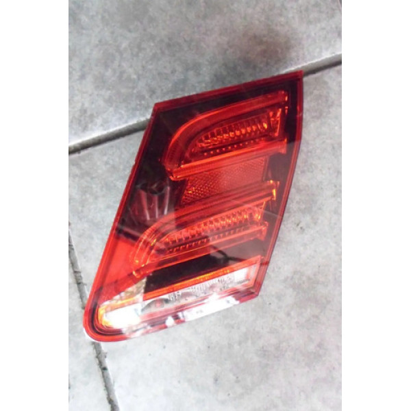 Lanterna Direita Da Tampa Mercedes E250 E350 E500 2014 2015