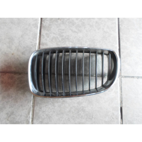 Grade Esquerda Bmw 320 325 2009 2010 2011 2012 #444 Cromado Brilhante