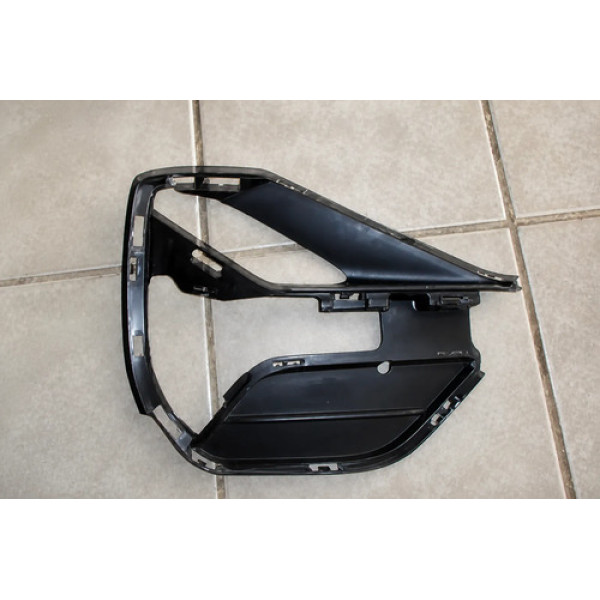 Grade Direita Do Parachoque  Bmw X1 2017 2019 2020 2021 #57 Preto Fosco