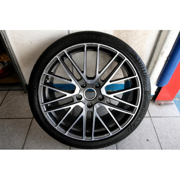 Roda Original Porsche Panamera Dianteira (no Estado) Cinza-escuro