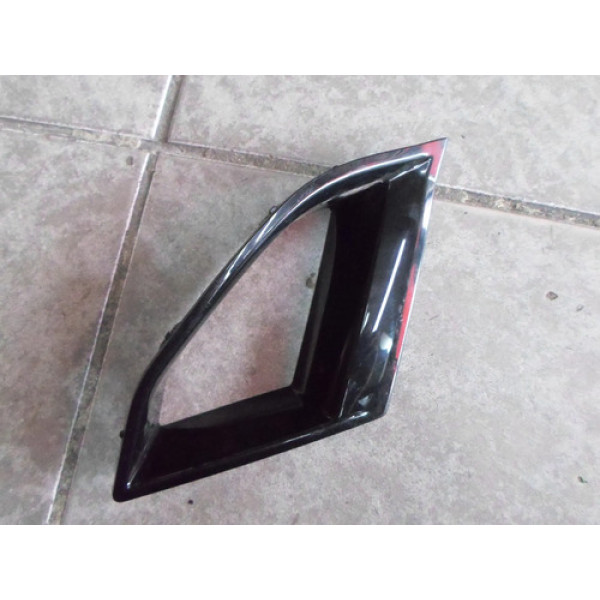 Moldura Esquerda Parachoque Bmw 320 2019 Até 2024 #570 Preto