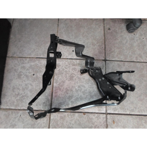Oculos De Farol Esquerdo  C180 C200 C250 2009 Até 2014 #654