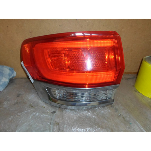 Lanterna Esquerda Grand Cherokee 2014 Até 2018 #324 Esquerdo/motorista Vermelho