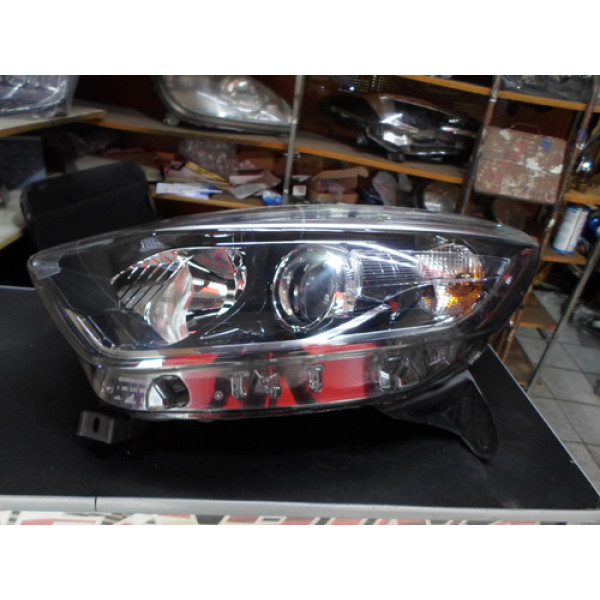 Farol Esquerdo Renault Captur 2017 2018 2019 #364 Esquerdo/motorista