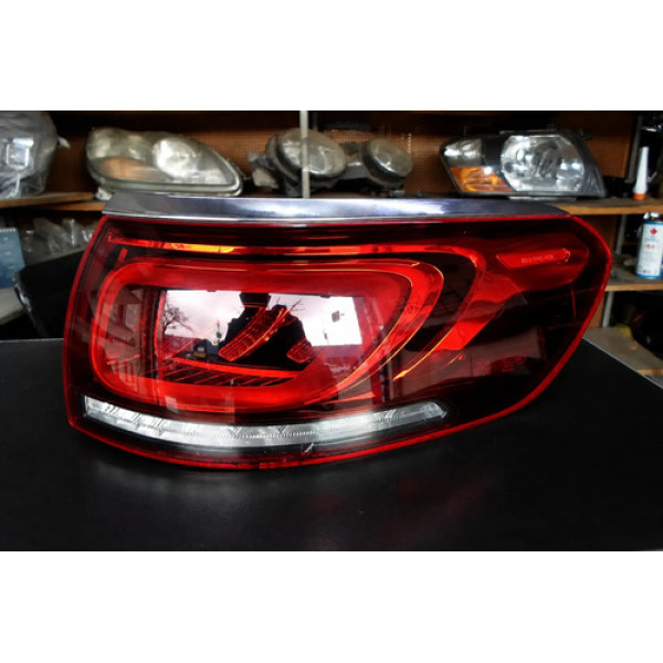 Lanterna Direita Mercedes Gls 2020 2021 2022 #396 Direito/passageiro Vermelho