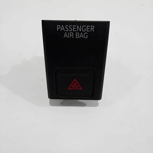 Botão Do Pisca Alerta Volkswagen Jetta Gli 2021 Cod 55974 - Vermelho