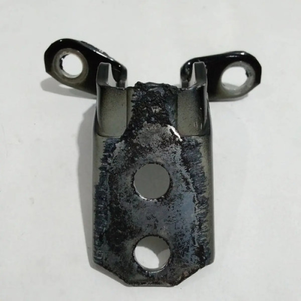 Dobradiça Dianteira Esquerda Inferior Versa 2014 Sku 58854