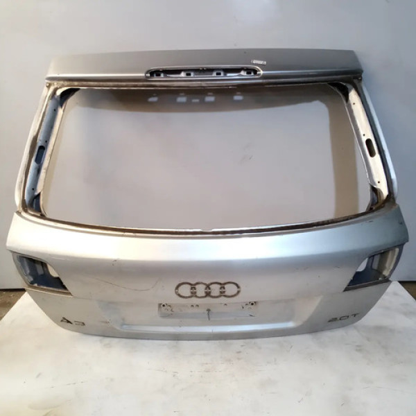 Tampa Traseira Audi A3 2009 Prateado