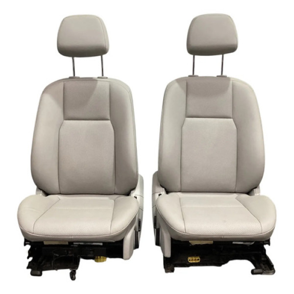Jogo De Bancos Dianteiros Mercedes-benz C180 2010 Bege