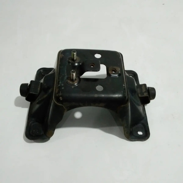 Suporte De Estepe Mitsubishi Pajero Io 2001 Cod 57748
