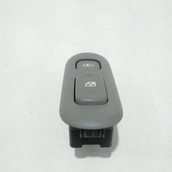 Botão Vidro Traseiro Esquerdo Kia G.carnival 2009 Cod 60201