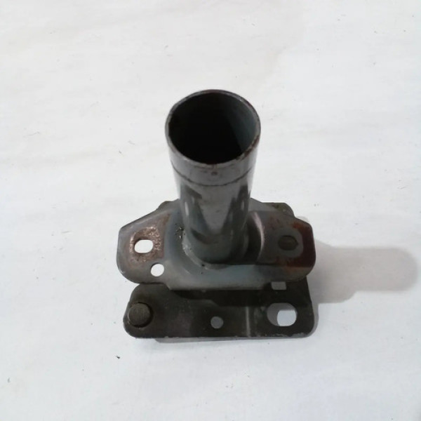 Suporte Da Alma Parachoque Tras L Dir Taurus 1997 Sku 63783