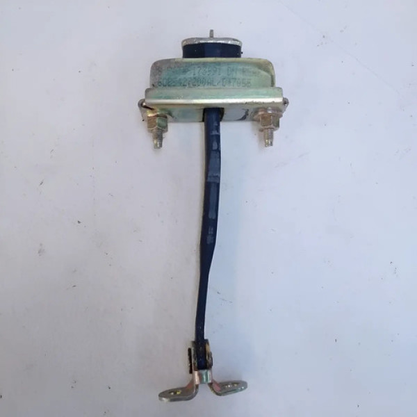 Limitador Da Porta Traseira Esquerda Taurus 1997 Sku 62798