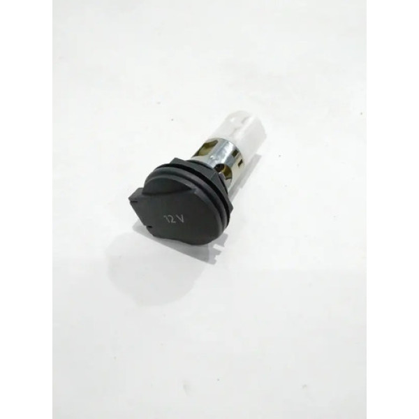 Tomada 12v Do Porta-malas Jetta 07