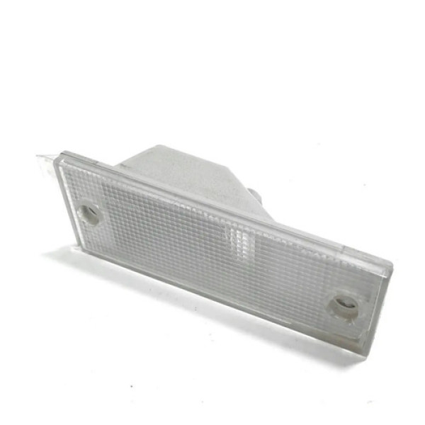 Luz De Placa Lado Direito Gran Carnival 2008 Sku 46200