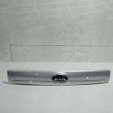 Aplique Da Tampa Traseira Kia G.carnival 2009 Sku 60931