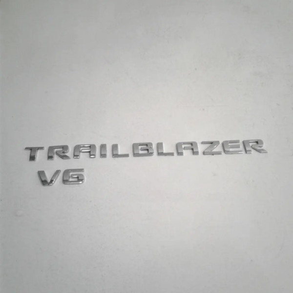 Emblema Traseiro Chevrolet Trailblazer Ltz 2013